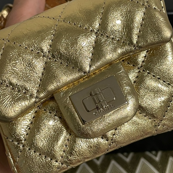 🦢Vintage Chanel vintage ankle mini bag light gold rare to find gorgeous treasure - Picture 13 of 15